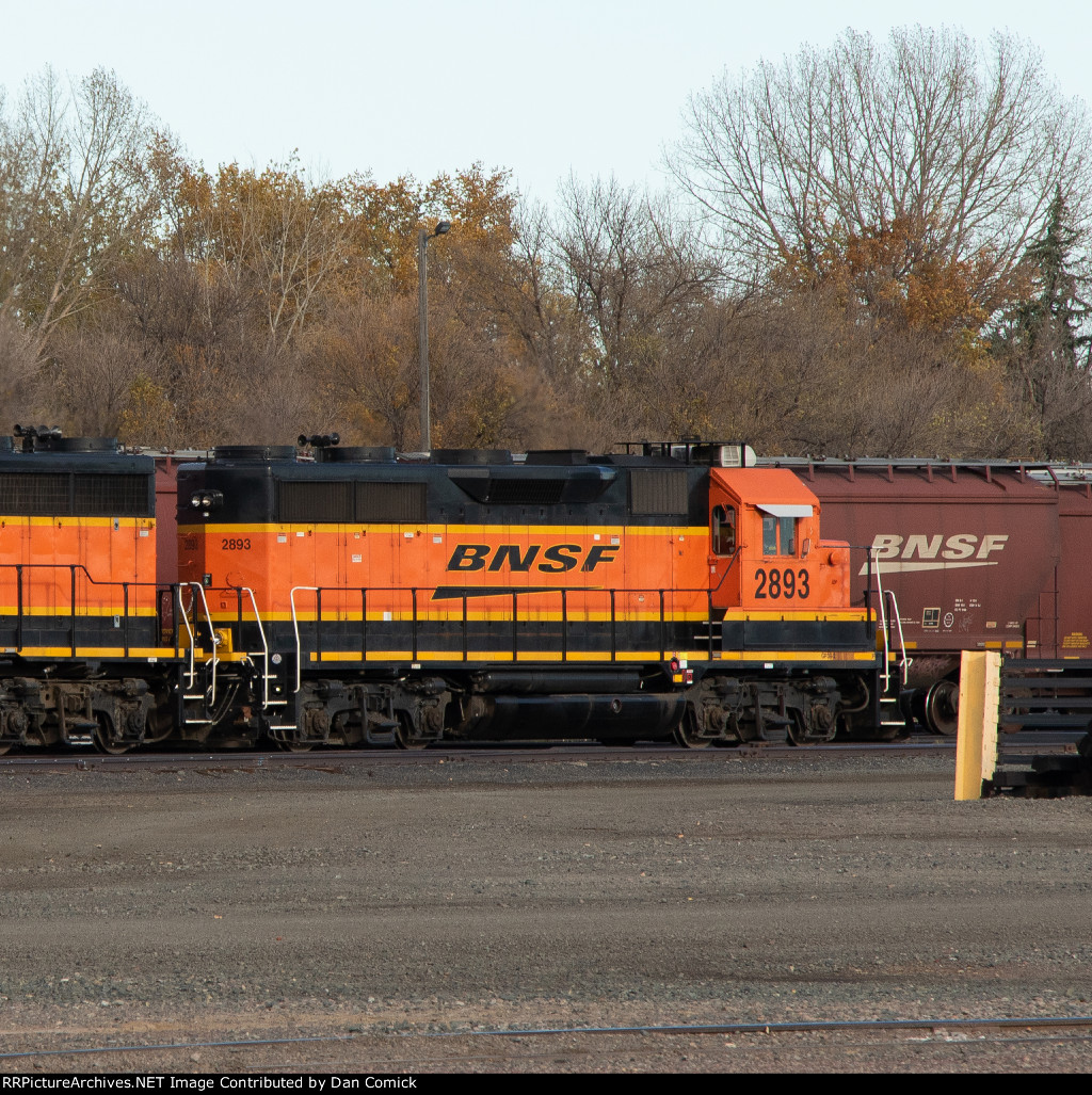 BNSF 2893